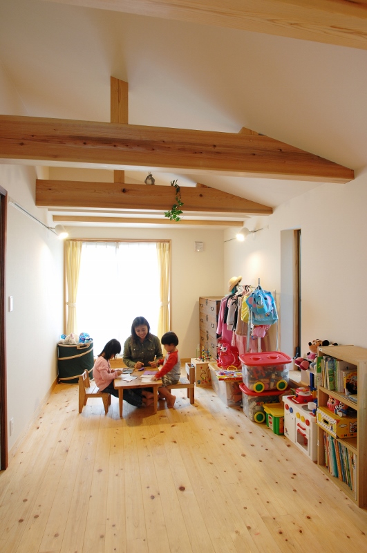 バリの家具が似合う家
